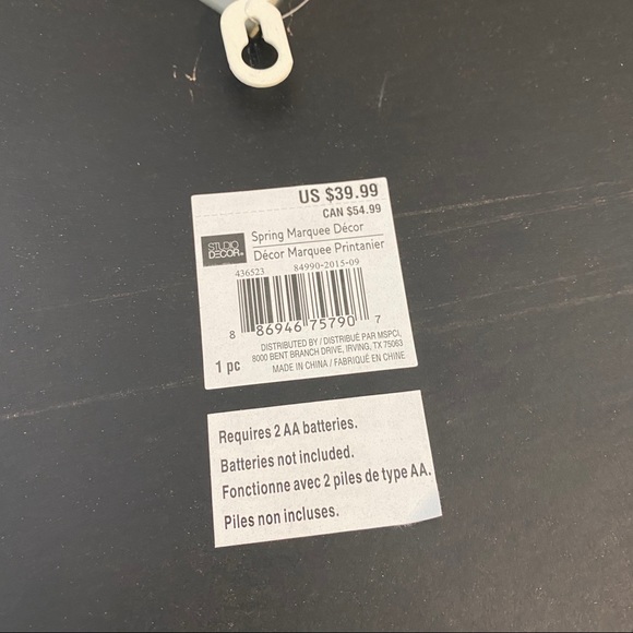 Studio Decor Cream Distressed Marquee Sign - Picture 6 of 10